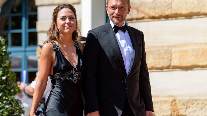 Überraschende Gäste bei der Hochzeit von Franca Lehfeldt und Christian Lindner